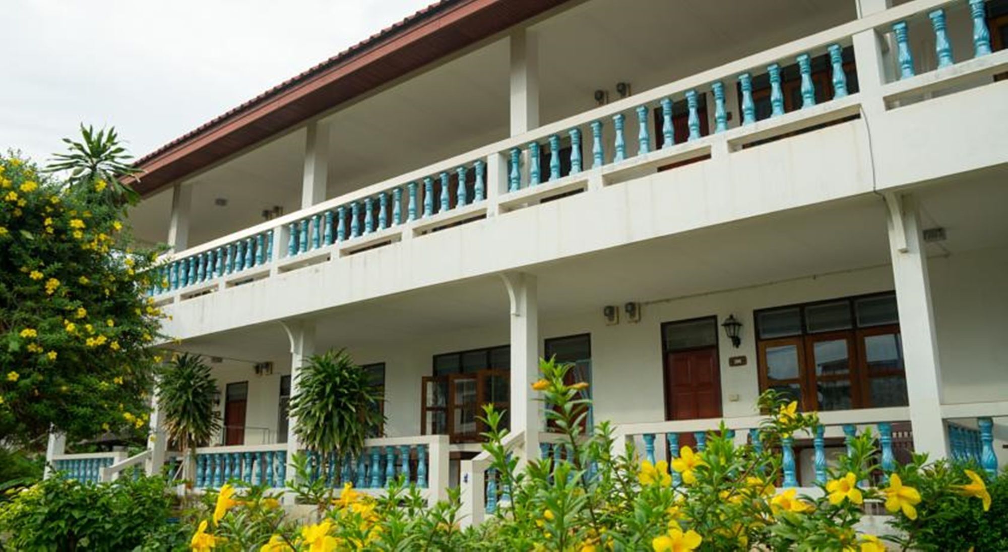 Weekender Bungalow Ламаи-Бич Экстерьер фото