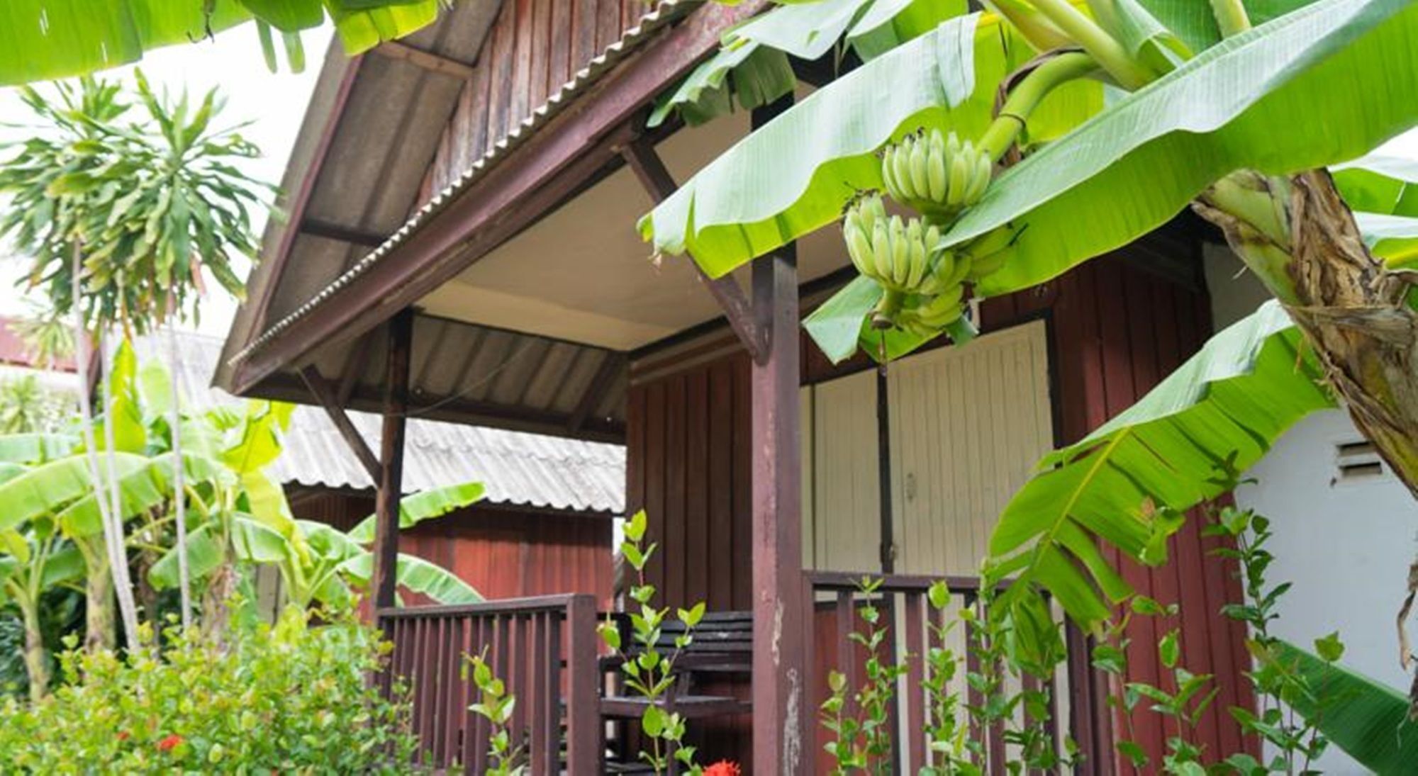 Weekender Bungalow Ламаи-Бич Экстерьер фото