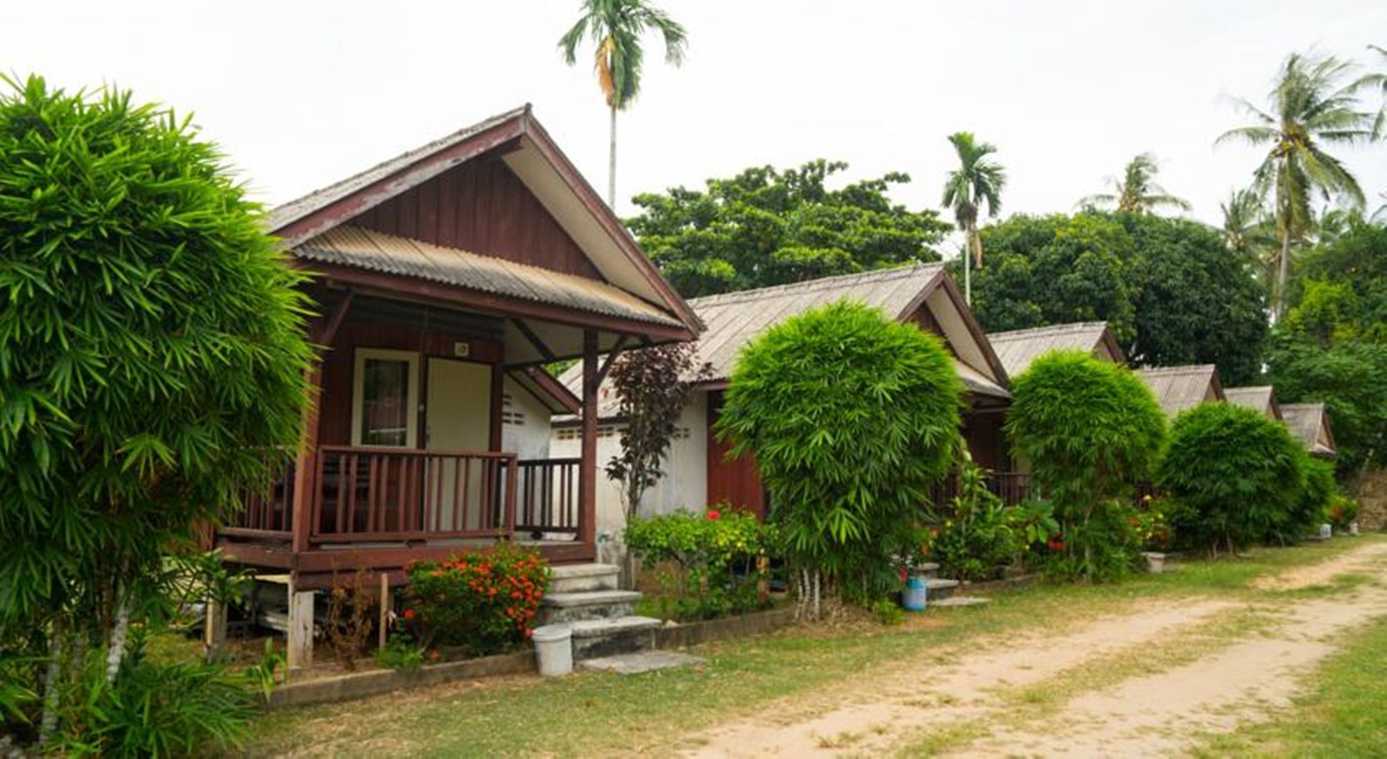 Weekender Bungalow Ламаи-Бич Экстерьер фото